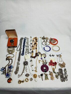 Mixed Vintage Modern Costume Jewelry Lot 2 lbs Monet Express Crafts Repair